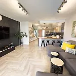 Villa Tranquil 2br Private Heated Pool With Ocean Views & Cinema