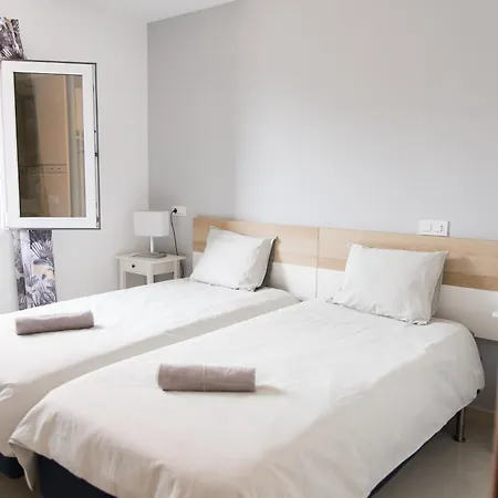 Modern 2Br Villa Private Heated Pool, Bbq, Aircon, Costa Adeje וילה *