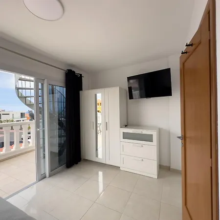 Modern 2Br Villa Private Heated Pool, Bbq, Aircon, Costa Adeje *