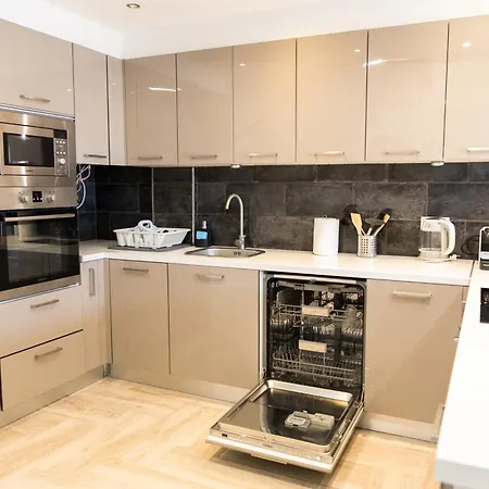 Modern 2Br Villa Private Heated Pool, Bbq, Aircon, Costa Adeje *