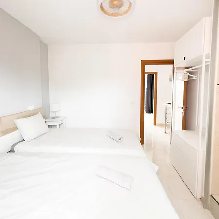 Modern 2Br Villa Private Heated Pool, Bbq, Aircon, Costa Adeje וילה