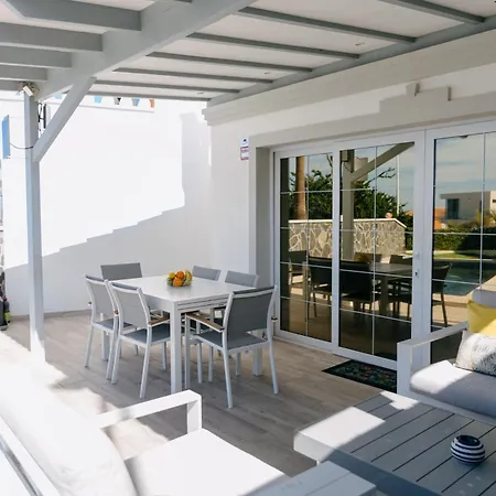 Willa Tranquil 2Br Villa :Private Pool & Ocean Views *